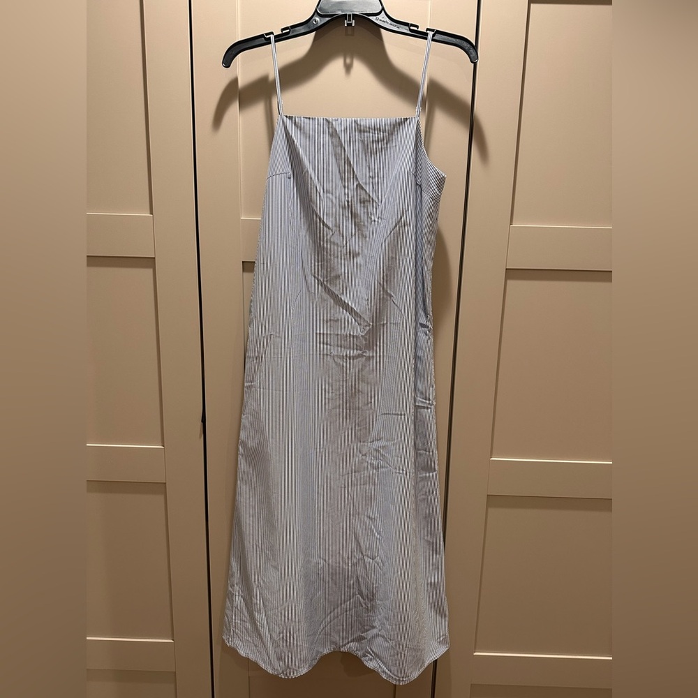 Stripped midi dress